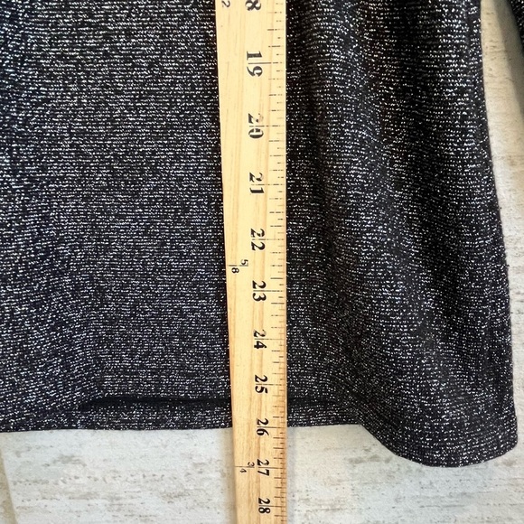 Talbots Black Silver Shiny Sparkly Long Sleeve Top Sz L Stretchy Comfortable - Picture 12 of 14